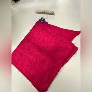 NWT Vintage Ginnie Johansen Inc 100% Silk Scarf Pink Made in Japan 7.5*52”